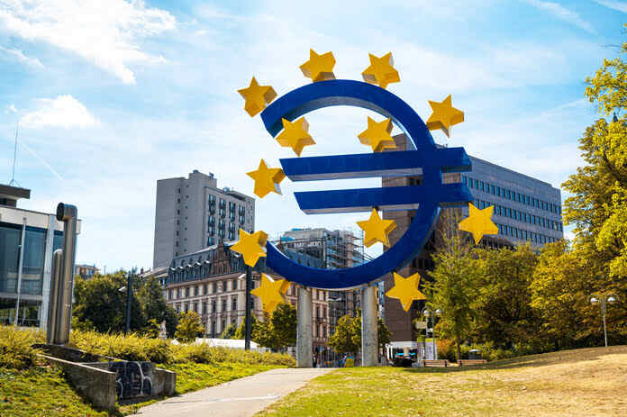 ECB Die Möglichkeit, dass Zentralbanken die Zinssätze im Jahr 2024 senken, wächst