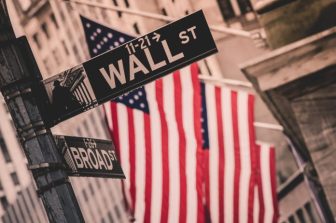 Aktienmarkt Heute: Wall Street Driftet bei Anzeichen eines Soliden Arbeitsmarkts